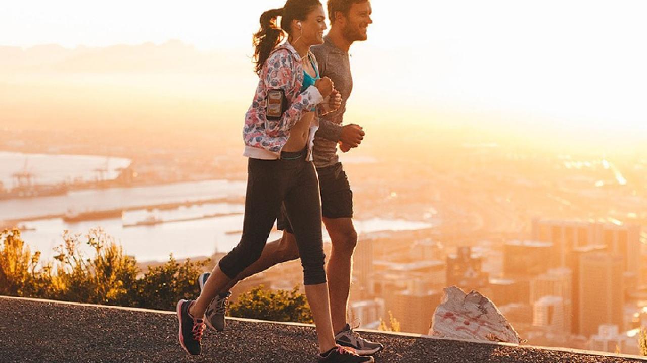 Two people Jogging